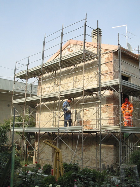 Frison edilizia noleggio piattaforme aeree lavaggio pannelli solari Sossano Vicenza Veneto 016