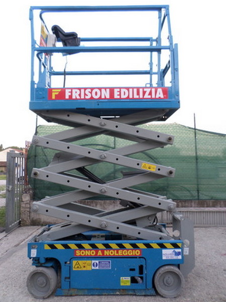 Frison edilizia noleggio piattaforme aeree lavaggio pannelli solari Sossano Vicenza Veneto